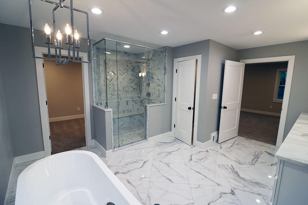 2004carpentry Kentucky bath tile 2